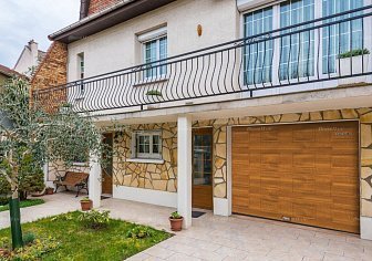 Гаражные ворота Doorhan RSD02 (5400х2300)