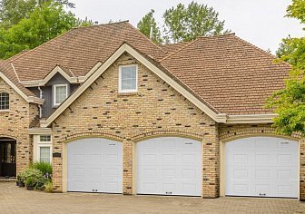 Гаражные ворота Doorhan RSD02 (3600х2100)