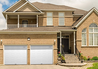 Секционные гаражные ворота Doorhan RSD01 BIW (3400х2000)