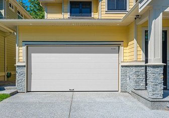 Гаражные ворота Doorhan RSD02 (2200х2200)